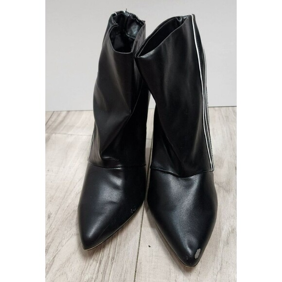 Beau & Ashe Tisha Black Bootie with White Piping Woman's Size 8 - Picture 7 of 9